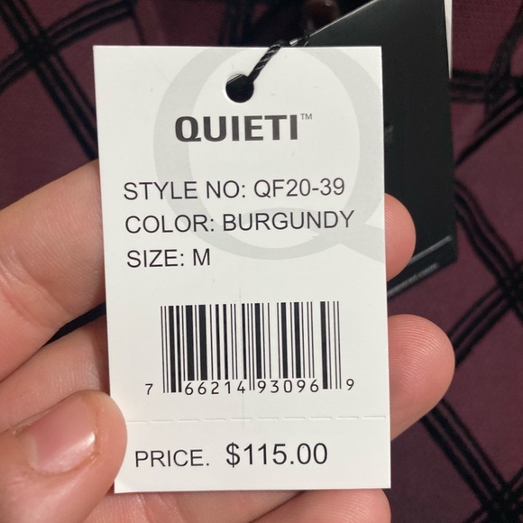 Men’s Burgundy Quieti Dress Shirt - Picture 4 of 4